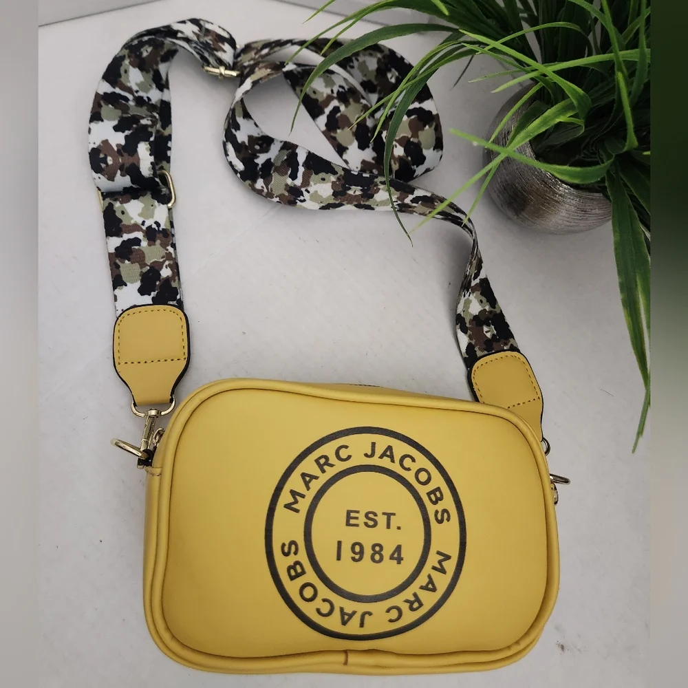 Marc Jacobs stylish yellow